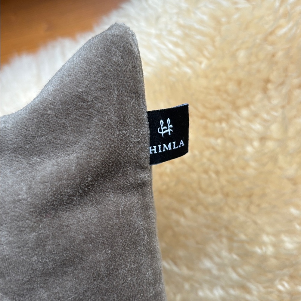 Swedish Velvet Throw Pillow - Picture 3 of 7